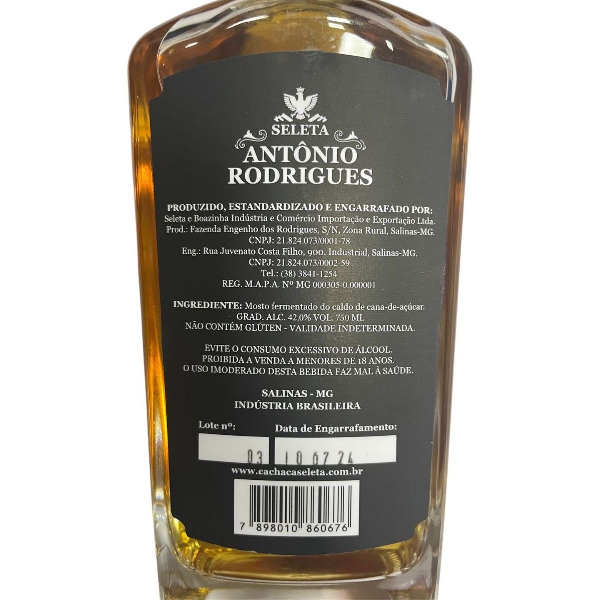 Cachaça Antônio Rodrigues Extra Premium Carvalho Salinas MG Artesanal Edição Limitada