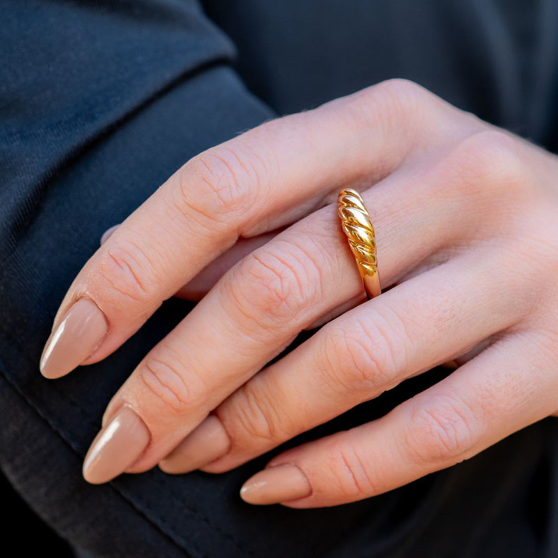 Anel Torcido Regulável | Banhado em Ouro 18k