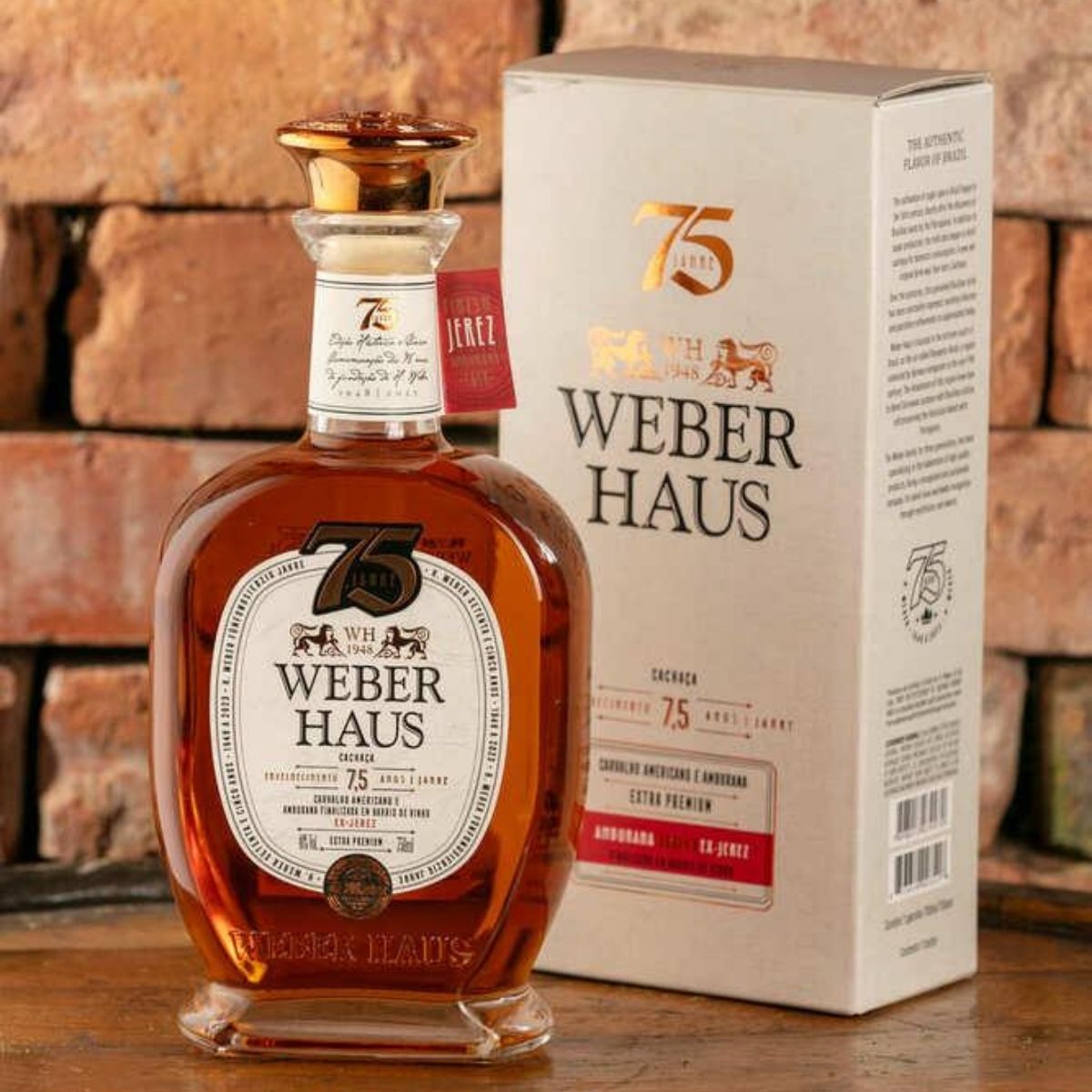 Cachaça Extra Premium Weber Haus 7.5 Anos | H.Heber Destilaria