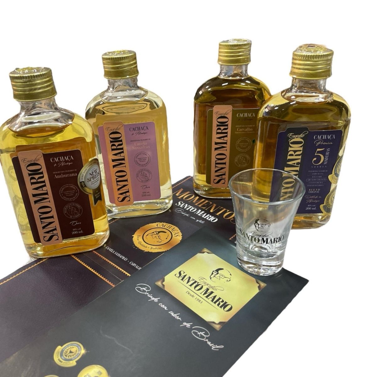 Kit Presente Momentos 4x Cachaça 200ml + Copo Dose | Santo Mario