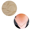 Colar Aro Designer V com Detalhe Central | Banhado em Ouro 18k